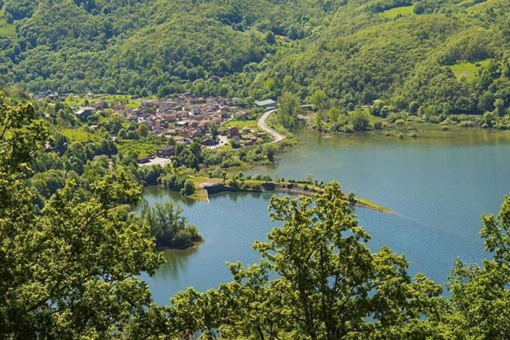 El Apartamentin - En El Corazon Del Parque Natural De Redes Ríoseco Εξωτερικό φωτογραφία
